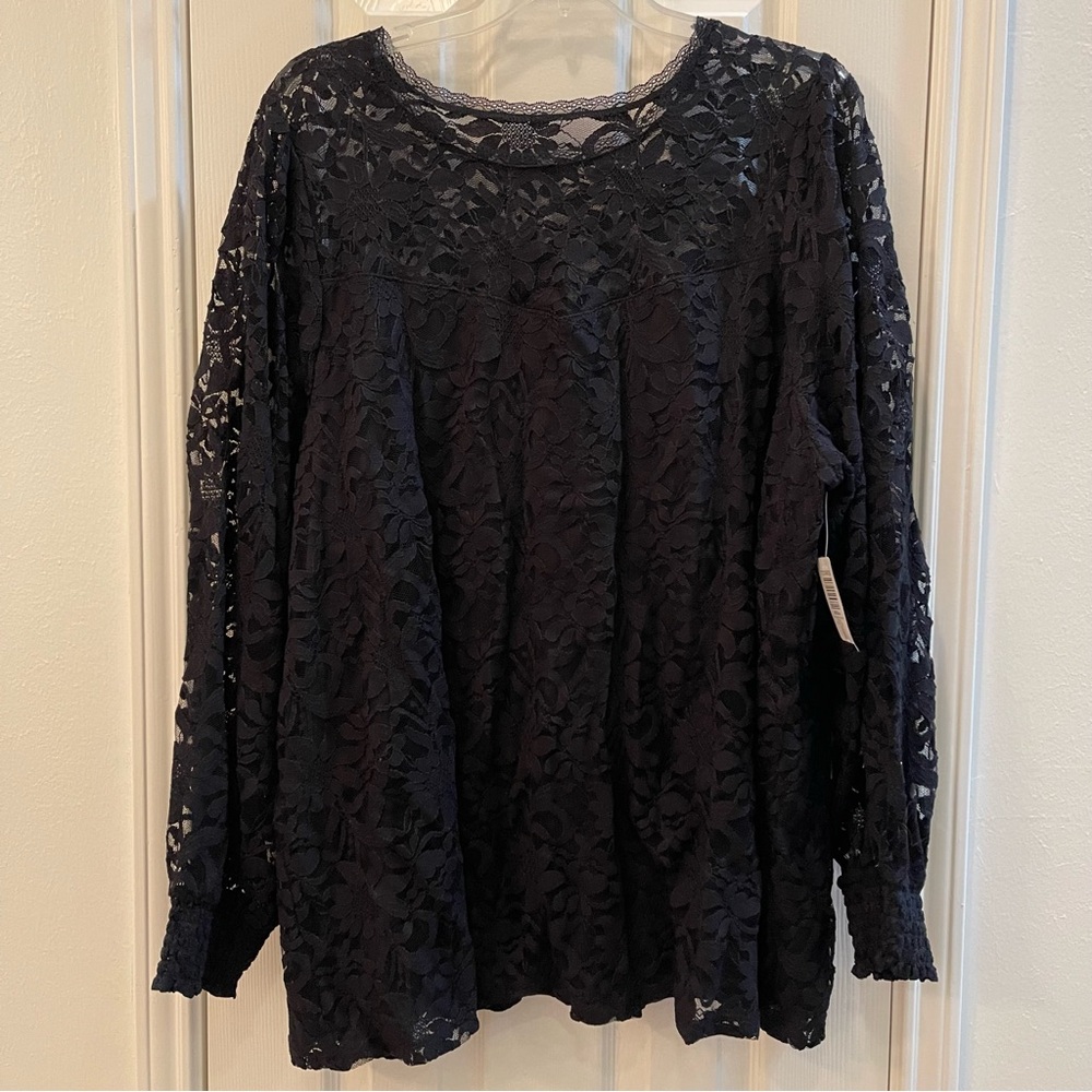 NWT Torrid Women’s 5X 28 Stretch Lace Mesh Crew Neck Long Sleeve Top Lined Sheer
